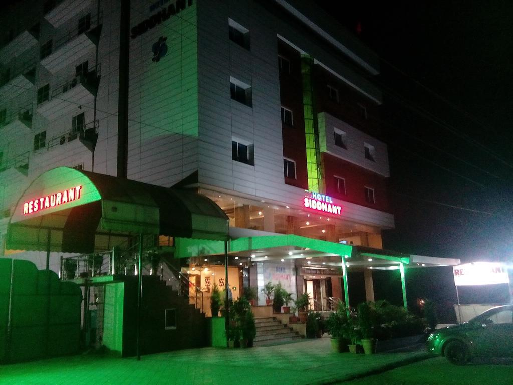 Hotel Siddhant Indaur Kültér fotó